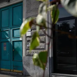 Modern - Near Isola Distric And Apartment Milan