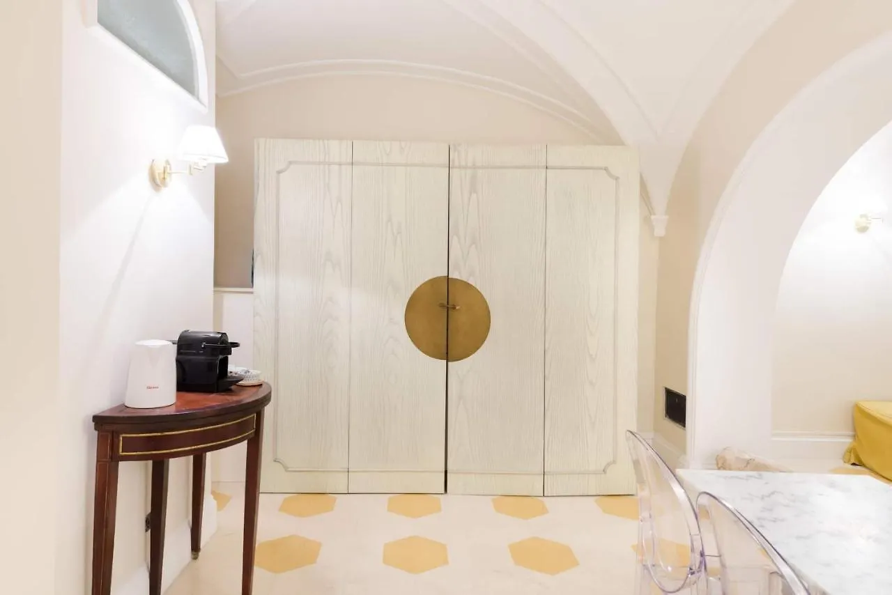 Rione Monti Best Holiday Rome 0*,  Italy